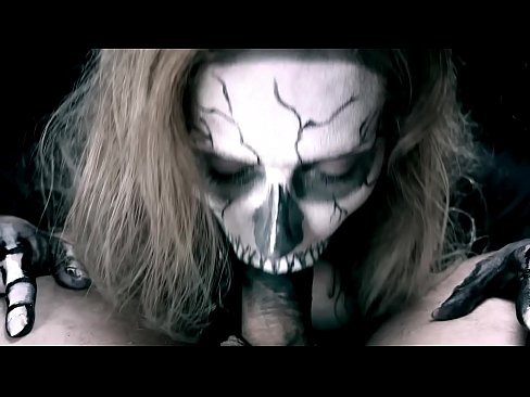 ❤️ Demon girl zuigt pik met haar zwarte mond en slikt sperma. ️❌ Anal porno at nl.studiya-lpg-massazha-na-metro-vodnyj-stadion.ru ❌